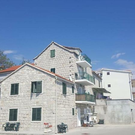 Apartments By The Sea Kastel Kambelovac, Kastela - 17188 Kaštela Exterior foto